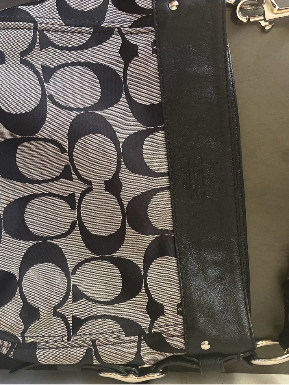 Vintage Coach Signature Black Khaki Jacquard Hobo Shoulder Bag Y2K